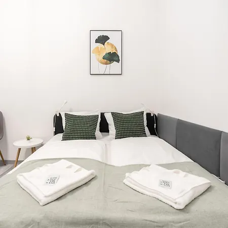 Tisza Retreat * Budapest