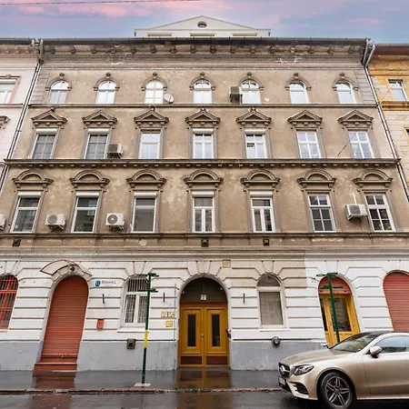 Tisza Retreat Budapest